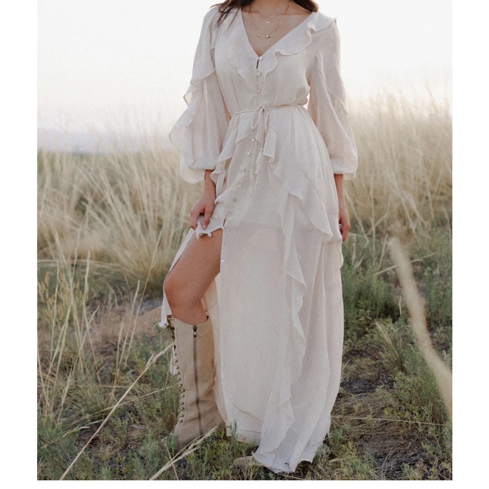 Joyfolie Brand New Cream Dress